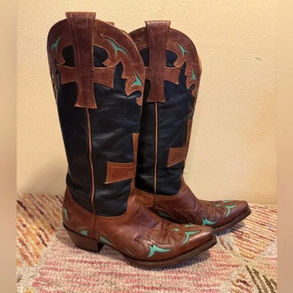 Old Gringo Brown and Black Cowboy Boots with Cross Design - Picture 2 of 7